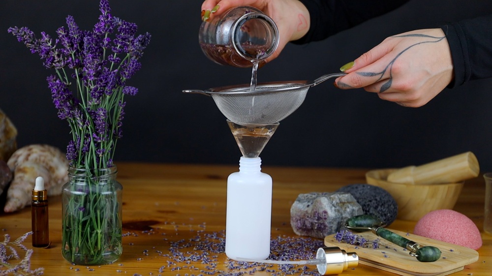 DIY Leave-In Hair Serum