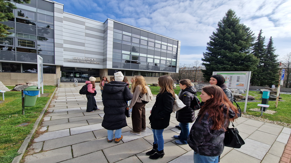 Excursion to VŠB-TUO: the Geological Pavilion, CEET Laboratories and the World of Nanotechnology