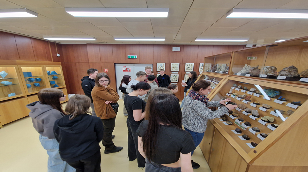 When Chemistry Doesn’t Stay in&nbsp;the Notebook: Students Tried Out Laboratories and Geology at VŠB