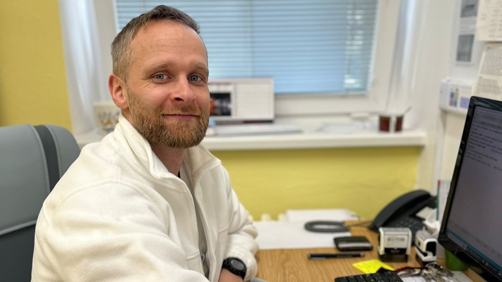 How the Skin Works, Its Microbiome, and Recovery After Damage – Interview 2 with Vojtěch Hanulík